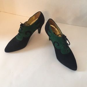 vintage ESCADA black and green suede lace up heels